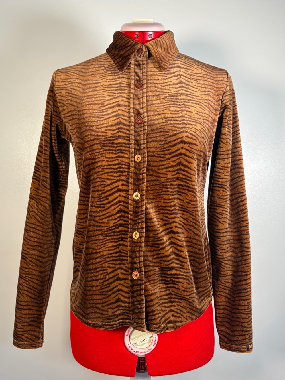 DEX Vintage tiger Velvet Long Sleeve Shirt S